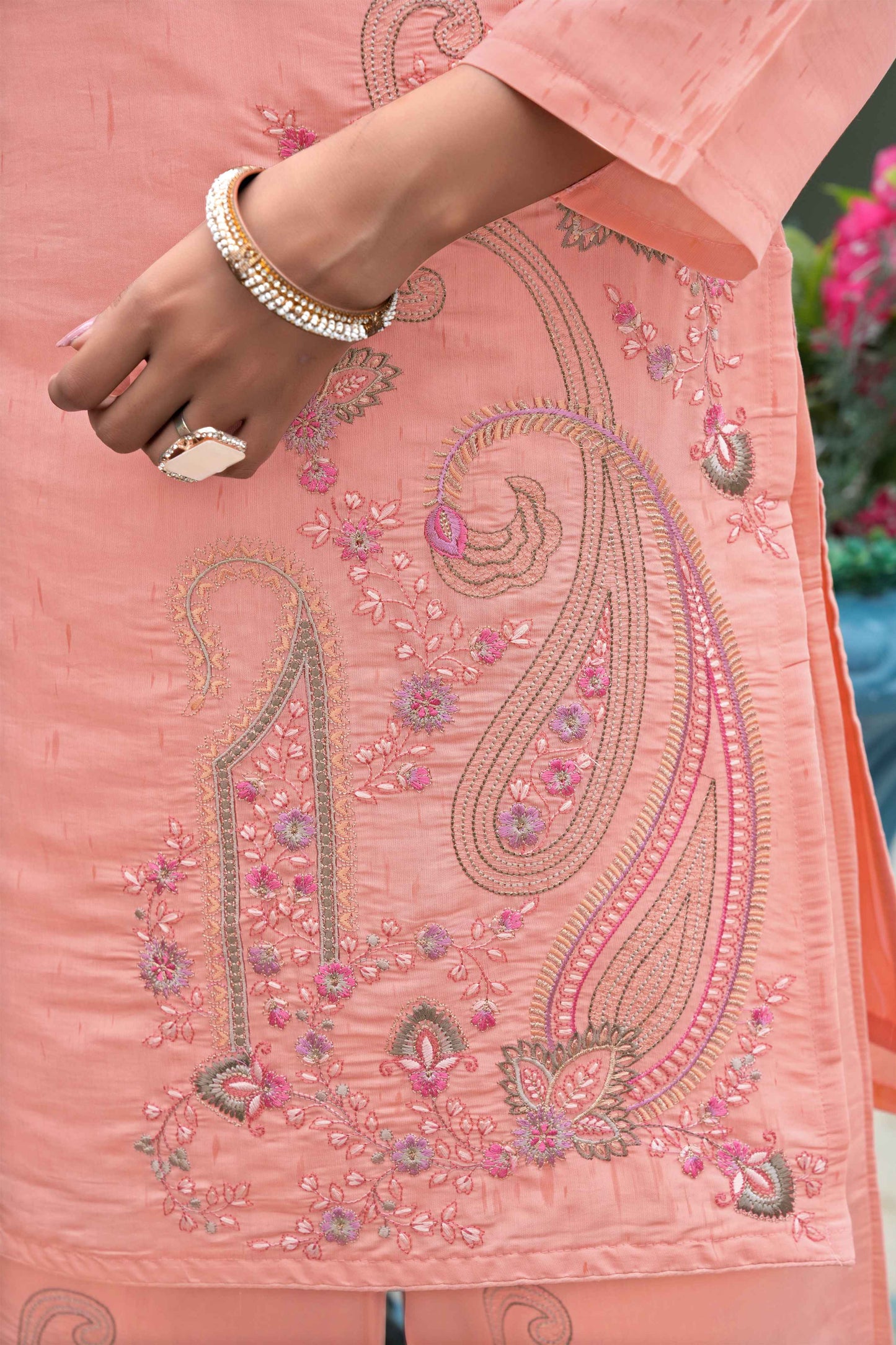 Gulzar Embellished Peach Ethnic Co-Ord Set