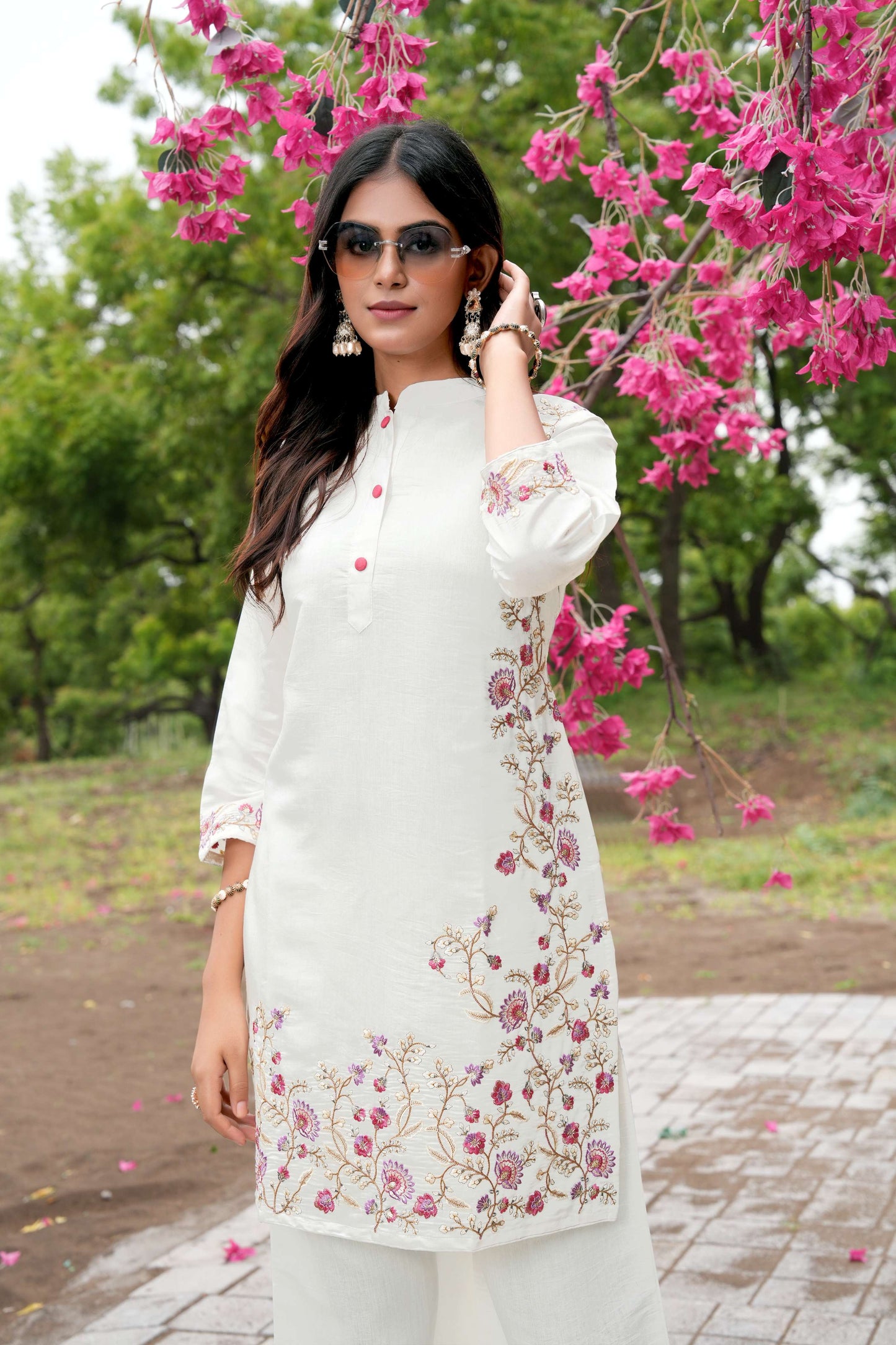 Ivory Petal Touch