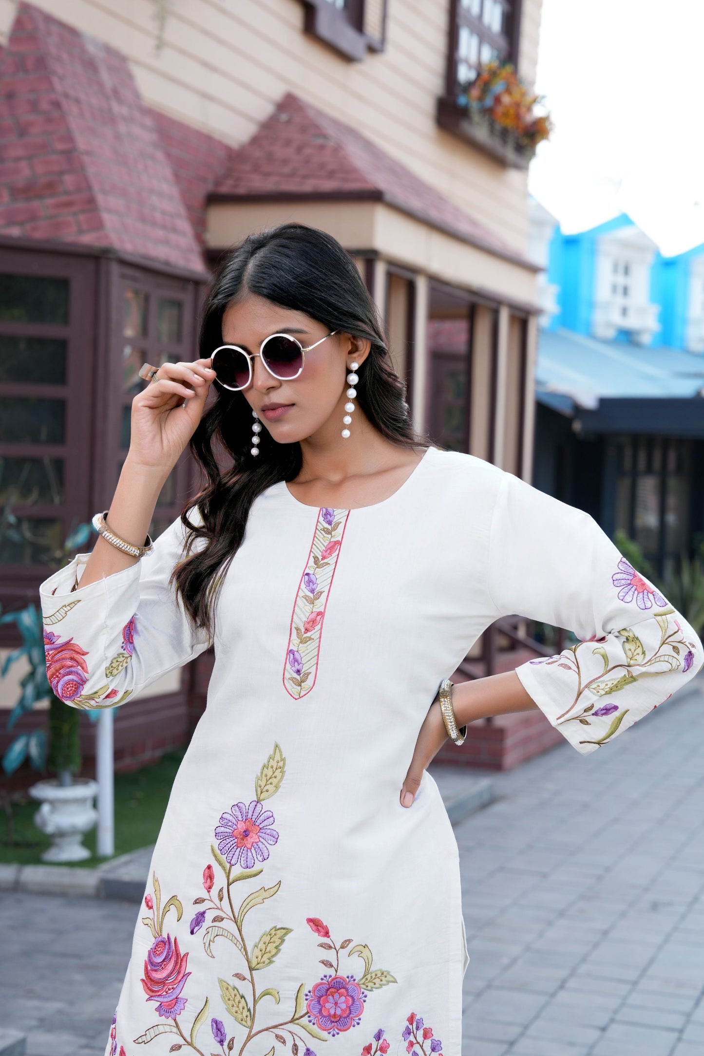 Aarohi Elegant Off-White Co-Ord Set
