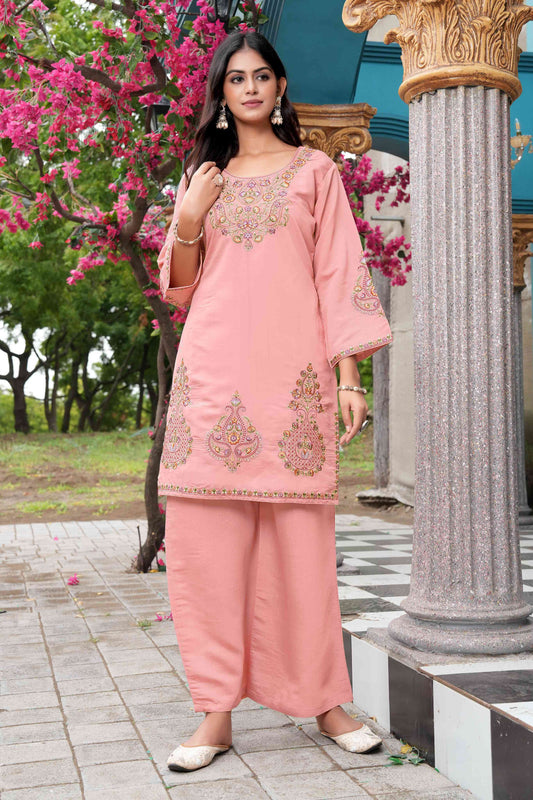 Peachy Royal Ensemble